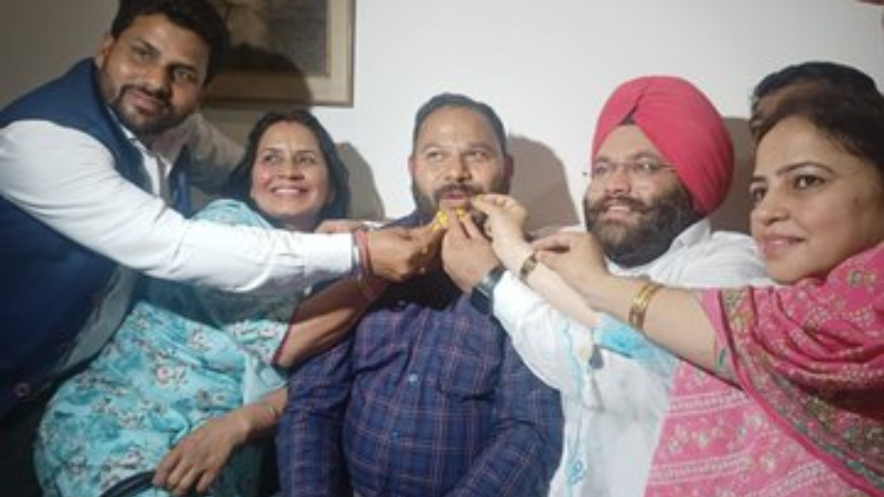 AAP's Kuldeep Kumar to be Chandigarh Mayor