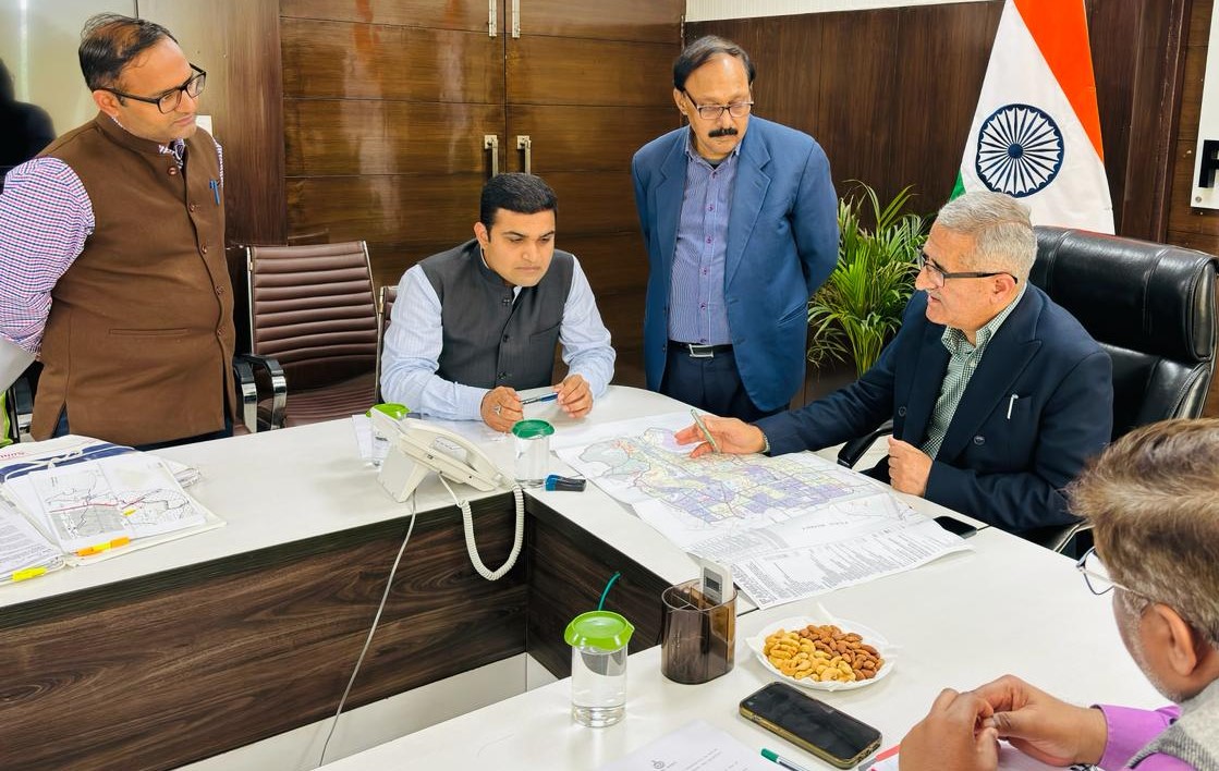 Ensure timely completion of important city projects: DS Dhesi
