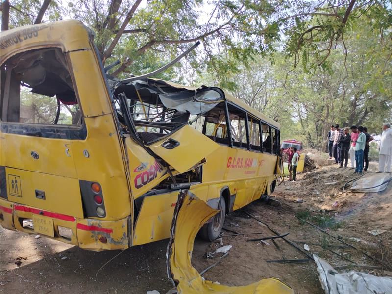 Tragedy Strikes in Mahendragarh: School Bus Overturns, Leaving Six Children Dead