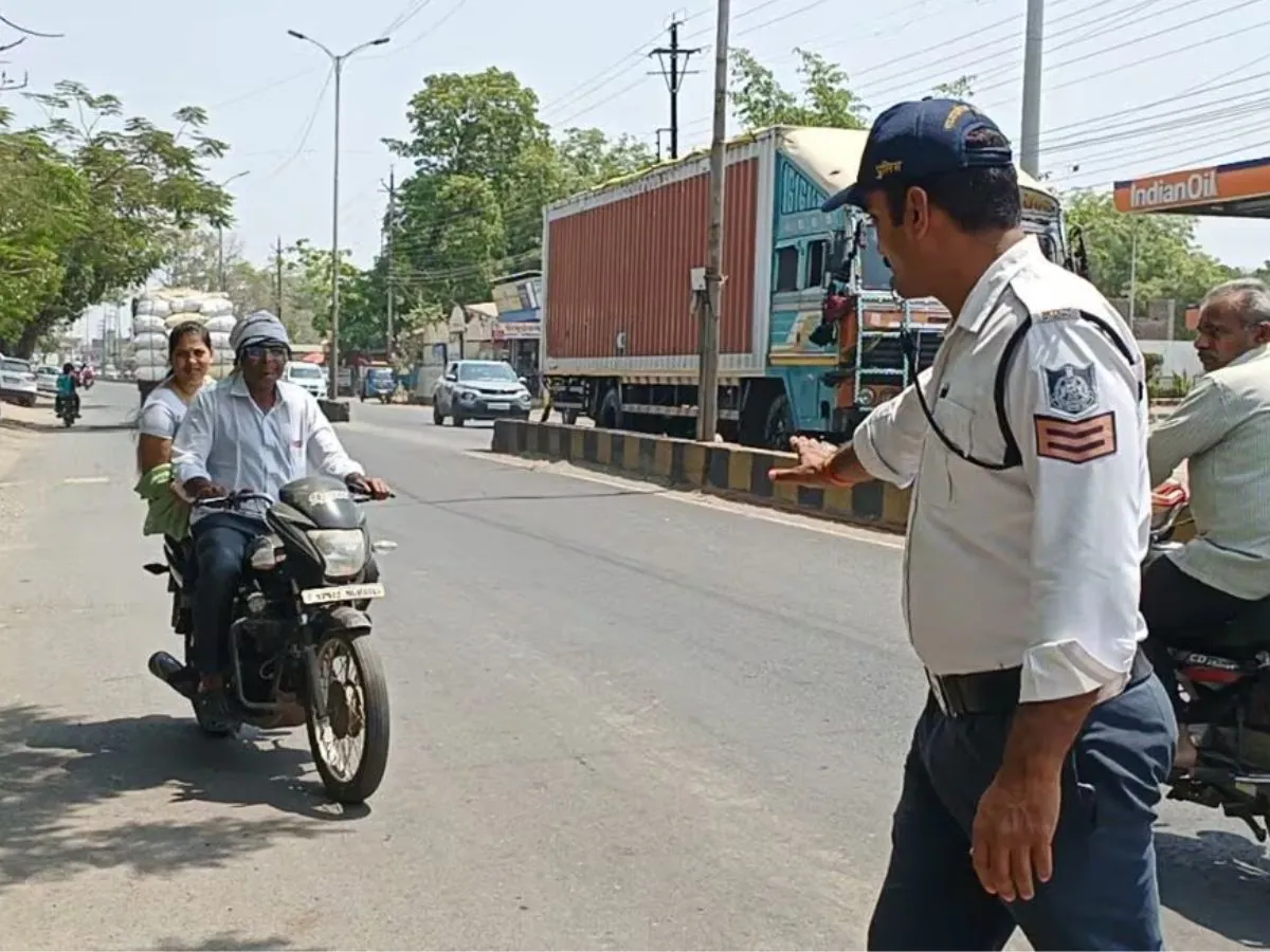 Burhanpur Traffic Police: Aiming for Change, Apology Letters Replace Challans