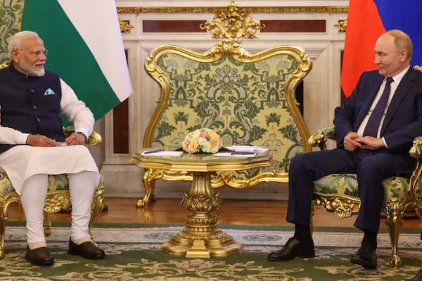 "Peace Talks Can't Happen Amid Bombs and Bullets; Negotiation is the Way Forward," Says PM Modi to Putin